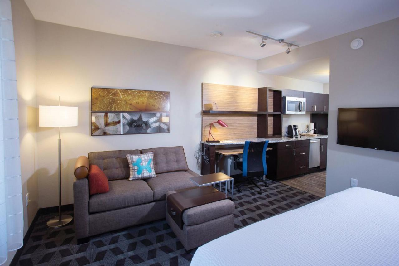 ทาวน์เพลส สวีท เซาเทิร์น ไพน์ส อเบอร์ดีน Hotel Aberdeen ภายนอก รูปภาพ