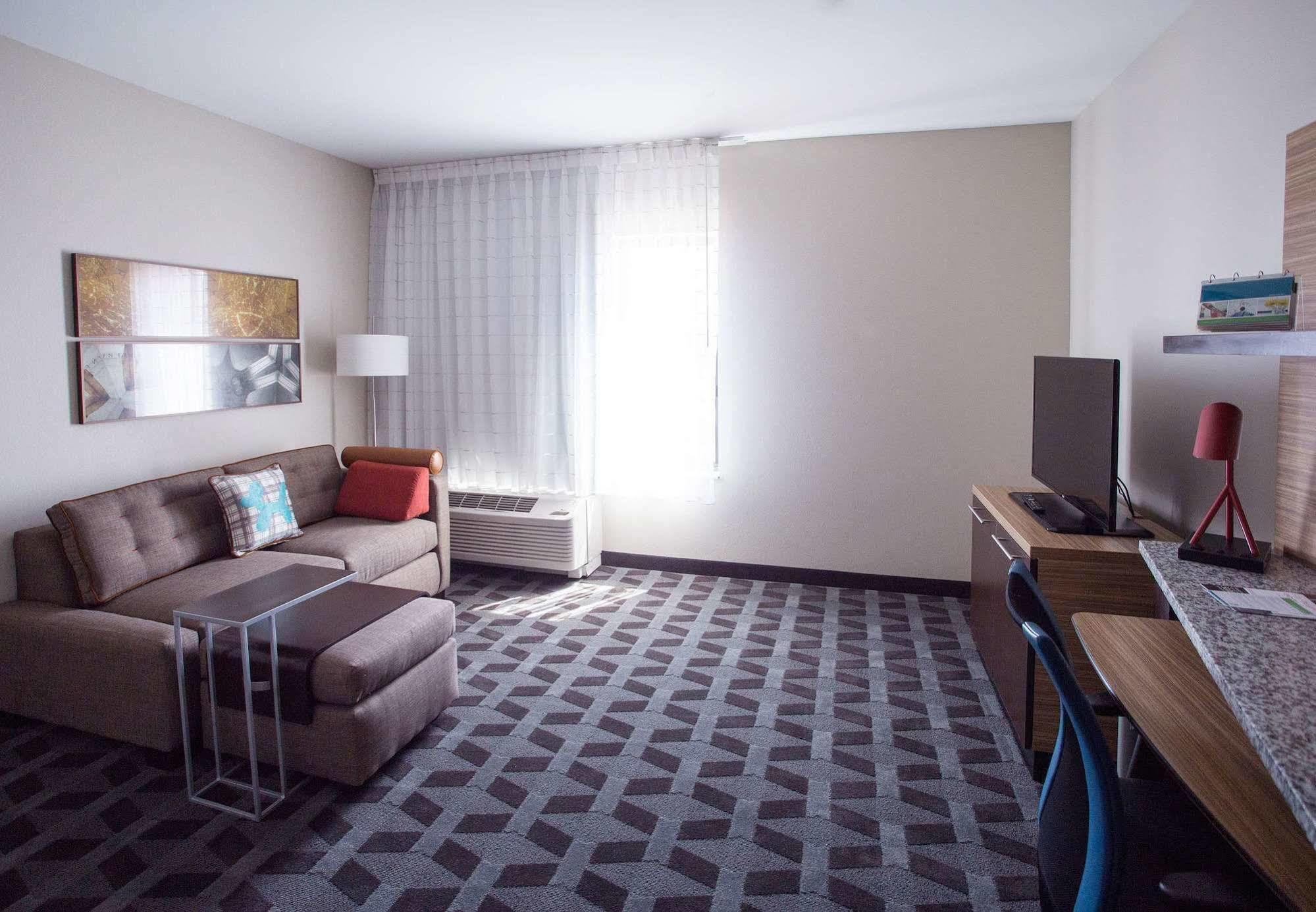 ทาวน์เพลส สวีท เซาเทิร์น ไพน์ส อเบอร์ดีน Hotel Aberdeen ภายนอก รูปภาพ